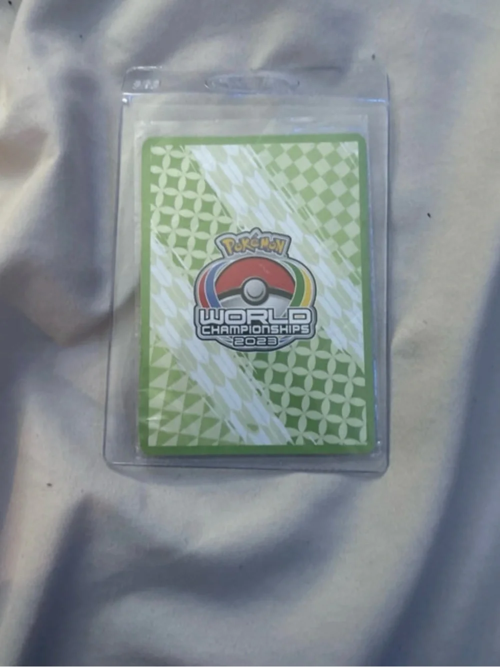Pokemon Lugia VSTAR Trading Card - White, Blue, Red